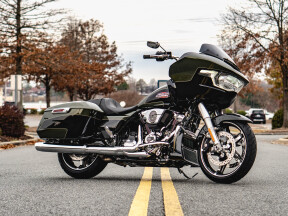 FLTRX 2026 Road Glide® thumb 2