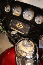 2017 Street Glide® Special (FLHXS) thumb 1