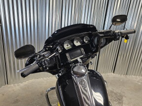2017 Harley-Davidson® Street Glide® Special Black Denim thumb 0