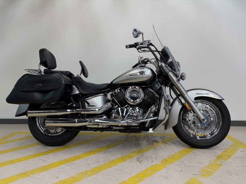 2004 Yamaha V Star 1100 Custom Raven