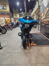 2026 Harley-Davidson® Street Glide® Teal Thunder / Vivid Black - Black thumb 3