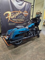 2026 Harley-Davidson® Road Glide® Teal Thunder / Vivid Black - Black thumb 2