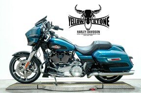 2026 Harley-Davidson® Street Glide® Teal Thunder / Vivid Black Chrome Trim thumb 0
