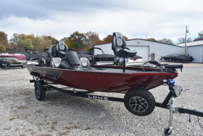 2026 Lowe Stinger 175 C ~ 90HP 4-Stroke Engine with $1,900 in custom options  thumb 0