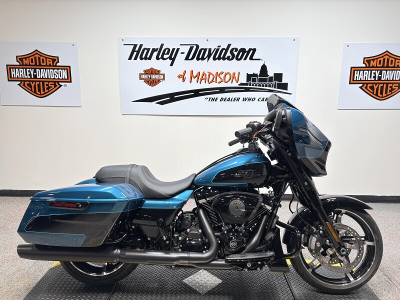 Ride out from $395/mo. for 36 mos. & 10% down. | Harley-Davidson Ride out from $395/mo. for 36 mos. & 10% down. | Harley-Davidson