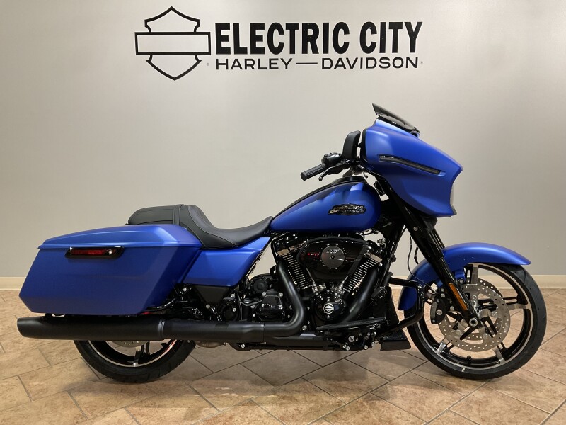 2026 Harley-Davidson® Street Glide® Aurora Blue Denim - Black FLHX