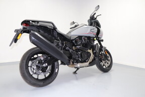 2025 Harley-Davidson® Pan America® 1250 ST Billiard Gray thumb 3