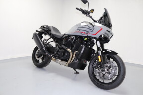 2025 Harley-Davidson® Pan America® 1250 ST Billiard Gray thumb 2