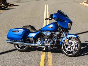 FLHX 2026 Street Glide® thumb 2