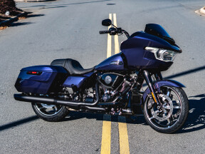 FLTRX 2026 Road Glide® thumb 2