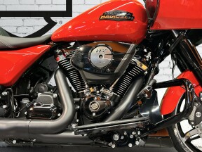 2026 Harley-Davidson® Road Glide® Blood Orange - Black thumb 1