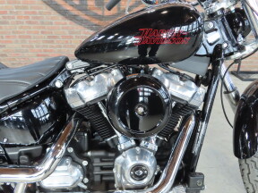 2023 Harley-Davidson® Softail® Standard FXST thumb 2