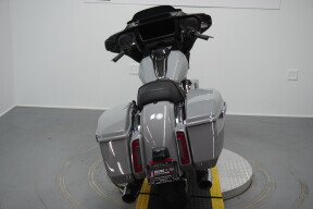 2024 Harley-Davidson® Street Glide® Billiard Gray thumb 0