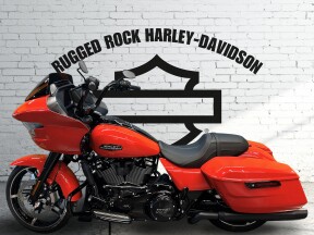 2026 Harley-Davidson® Road Glide® Blood Orange - Black thumb 3