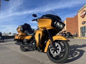 2023 Harley-Davidson® Road Glide® Limited FLTRK PROSPCT GLD/BLK thumb 3