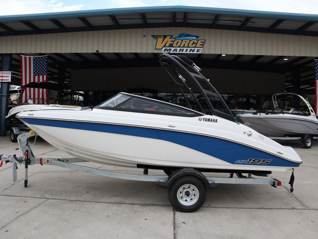 NEW 2026 YAMAHA AR195 | WHITE | VForce Marine Orlando