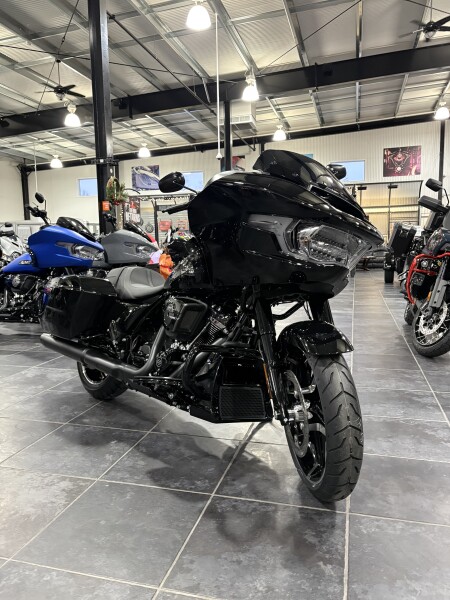 2026 Road Glide BLK on BLK