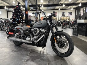 2026 Street Bob w/Laced Wheels thumb 3