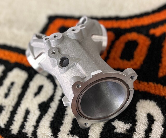 インテークマニホールド | Harley-Davidson® 国立