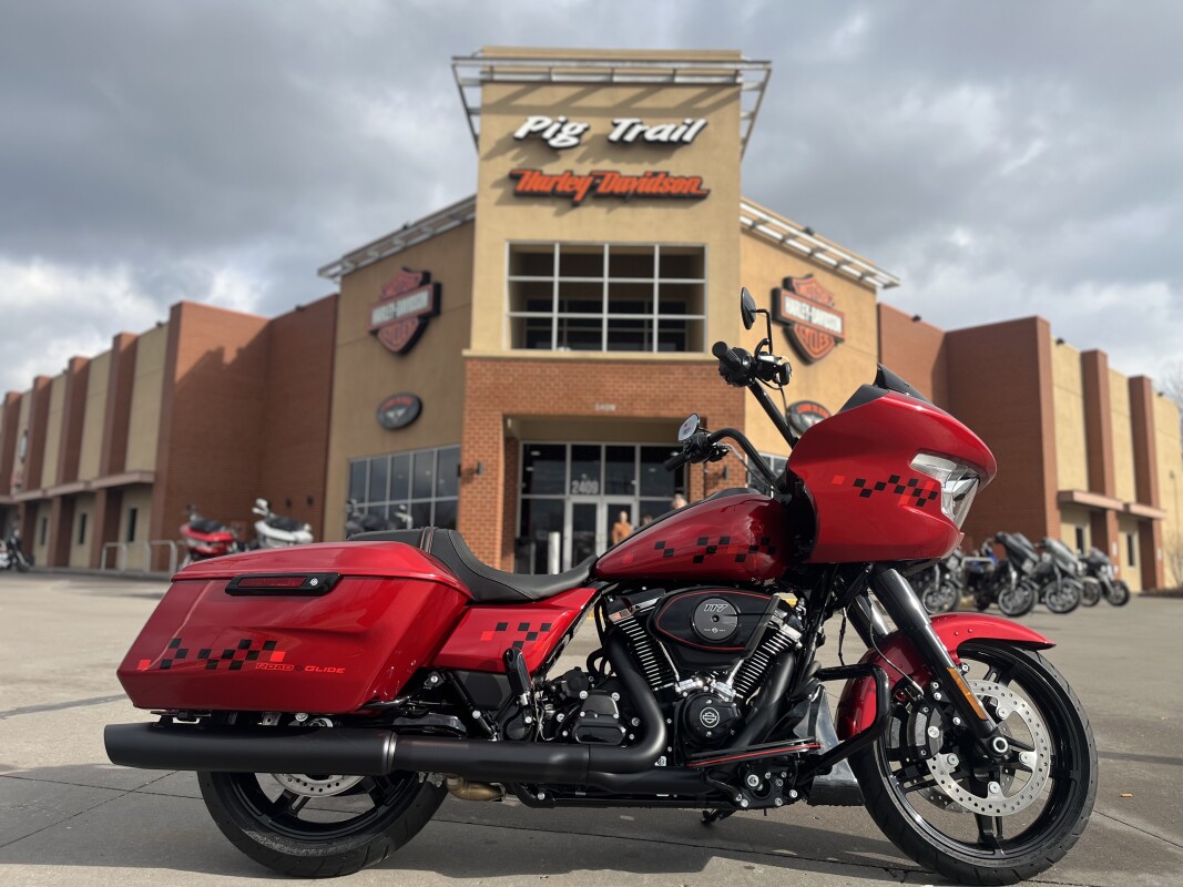 Road Glide™ | Pig Trail Harley-Davidson®