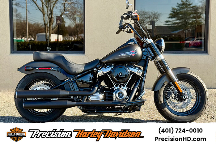 2021 Harley-Davidson® Softail Slim® FLSL