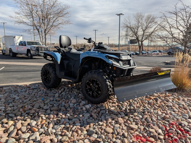 2026 Can-Am Outlander™ MAX XT 700 with Plow System