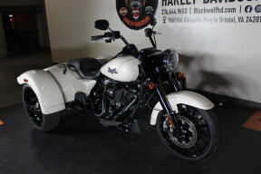 2023 Harley-Davidson® Freewheeler® FLRT thumb 0