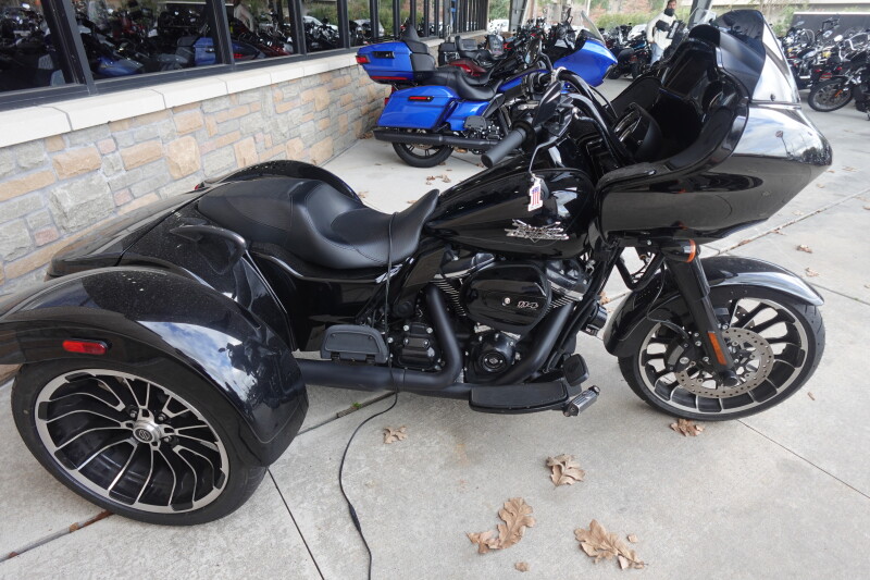 2023 Harley-Davidson® Road Glide® 3 FLTRT