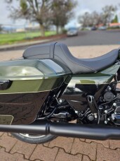 FLTRX 2026 Road Glide® thumb 0