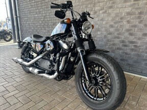 2021 Harley-Davidson® Forty-Eight® Vivid Black thumb 3