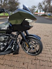 FLTRX 2026 Road Glide® thumb 2
