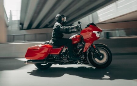 The Power of the Milwaukee-Eight® 121 HO Engine: The Heart of the 2025 Harley-Davidson® CVO™ Road Gl