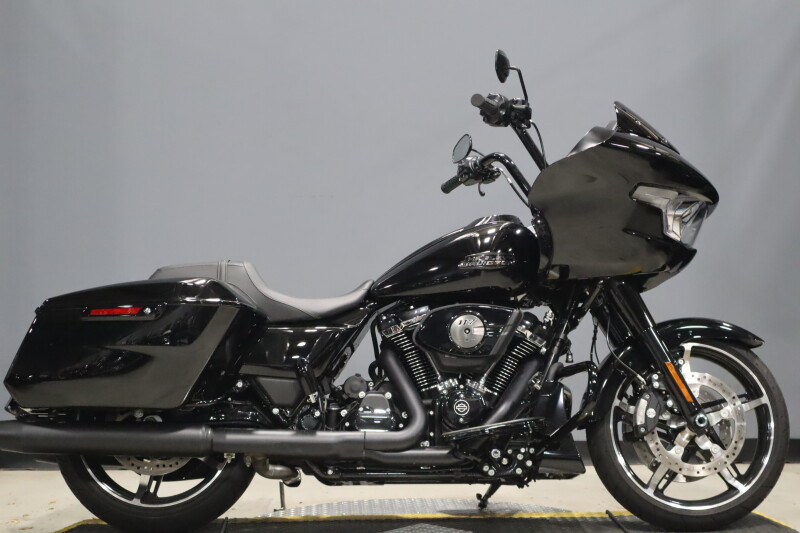 2025 Harley-Davidson® Road Glide™ FLTRX