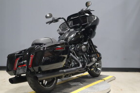 2025 Harley-Davidson® Road Glide™ FLTRX thumb 0