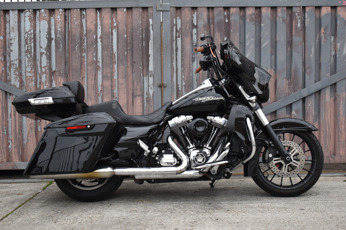 2015 Harley-Davidson® Street Glide® Special FLHXS