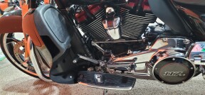 2019 Harley-Davidson® CVO™ Limited thumb 2