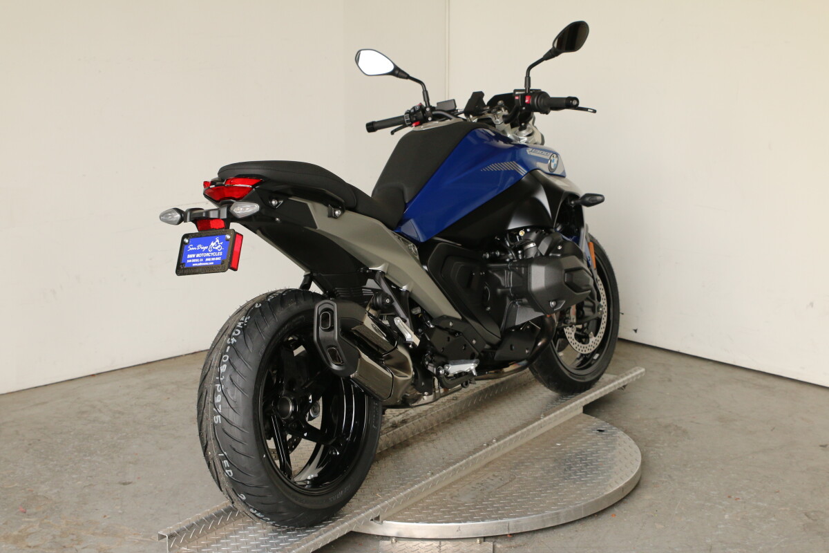 2026 BMW R 1300 R, photo 3
