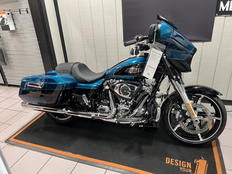 2026 Harley-Davidson® Street Glide® Teal Thunder / Vivid Black