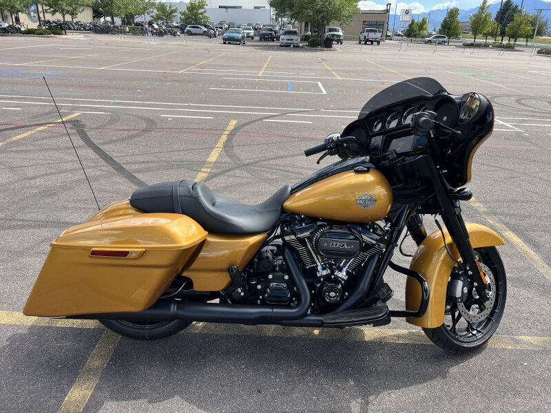 2023 Harley-Davidson® Street Glide® Special