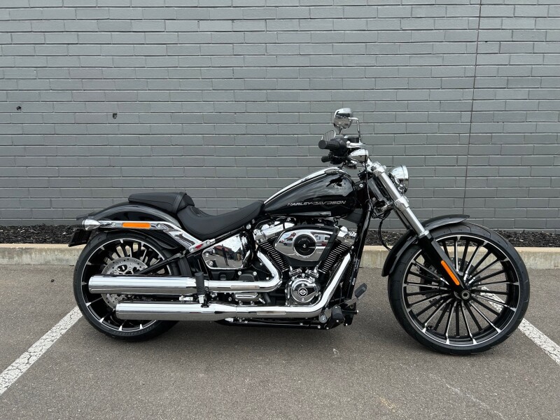 NEW 2025 FXBR Breakout 117ci 