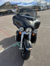 2019 Harley-Davidson® Ultra Limited thumb 2