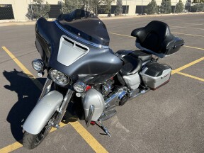 2019 Harley-Davidson® CVO™ Street Glide® thumb 1