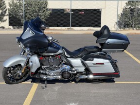 2019 Harley-Davidson® CVO™ Street Glide® thumb 0