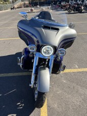2016 Harley-Davidson® CVO™ Limited thumb 2