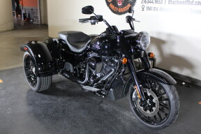 2024 Harley-Davidson® Freewheeler® FLRT thumb 0