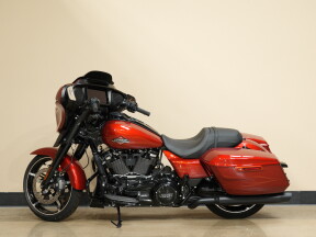 FLHX 2025 Street Glide® thumb 1