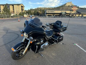 2017 Harley-Davidson® Ultra Limited thumb 1