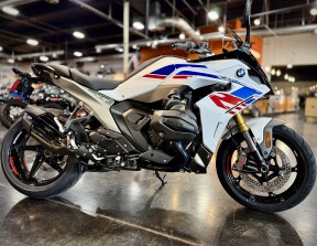 2026 BMW Motorrad R 1300 RS Light White thumb 3
