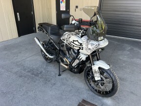 2023 Harley-Davidson® Pan America™ 1250 Special thumb 3