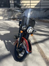 2024 Harley-Davidson® Heritage Classic thumb 2